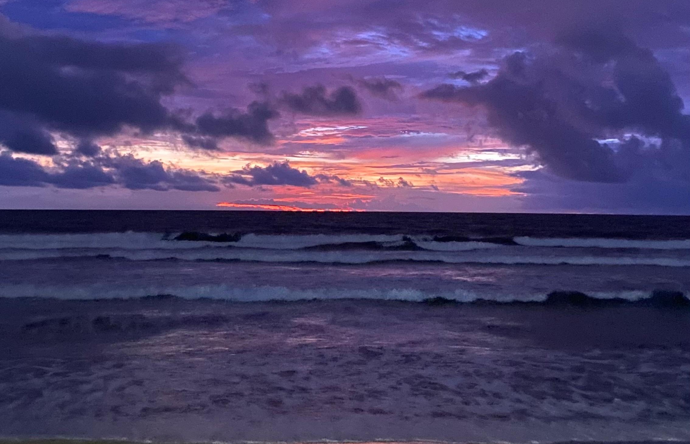 Insight Minggu Pagi: Rob Awal Februari, Gelombang Barat Aceh, dan Laut yang Makin Sensitif